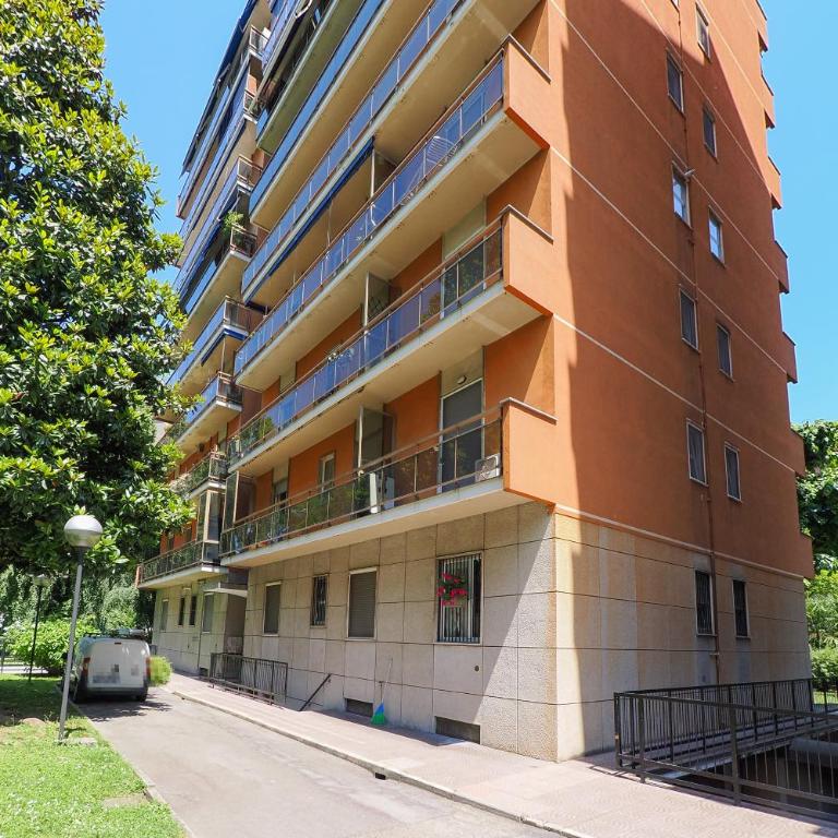 PrimoPiano - Caterina da Forlì - Appartamento con 1 Camera da Letto e Balcone - 18