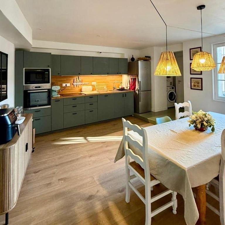 Cosy spacious apartment with AC - Appartement 3 Chambres - 8