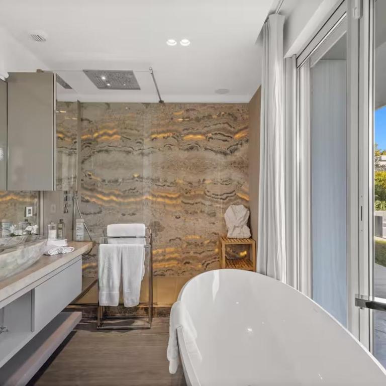 Super Cannes, 6-bedroom villa, sea view - Villa 1 Chambre - 15