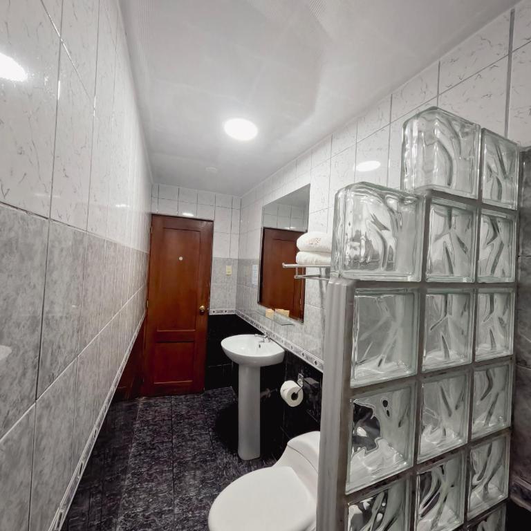 Hotel Asturias Inn - Twin Room - 5