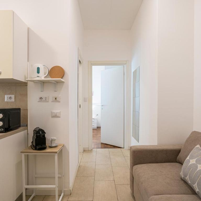 GuestHost - Lovely & Comfy Apartments in Como - Appartamento con 1 Camera da Letto - 14