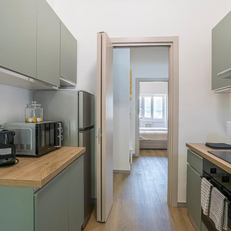 GuestHost - Lovely & Comfy Apartments in Como - Appartamento con 2 Camere da Letto - 16