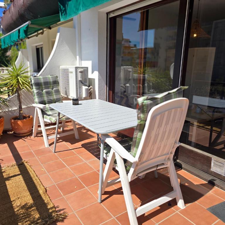 Studio 80 metre de la plage - Apartment mit 1 Schlafzimmer - 2
