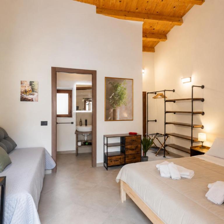 La carbonaia rooms in Agrigento - Triple Room with Balcony - 19