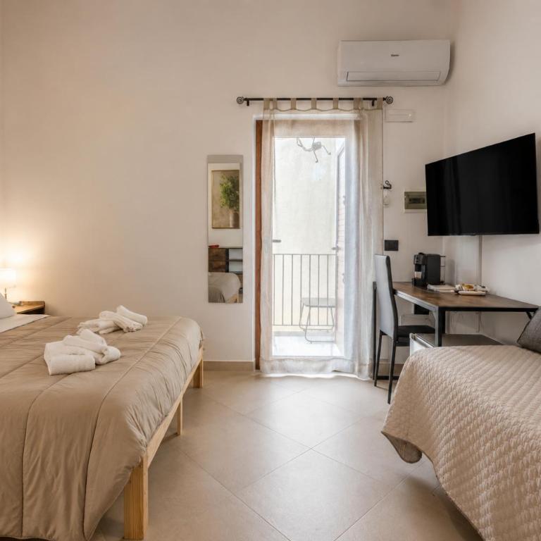 La carbonaia rooms in Agrigento - Triple Room with Balcony - 18