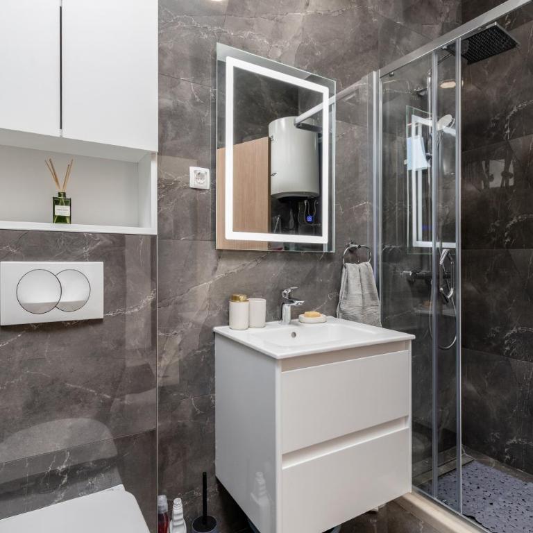 Alexandra Villas - Apartment mit 1 Schlafzimmer und Meerblick - 8
