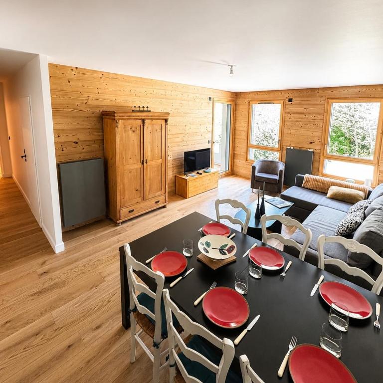 Appartement for 6 to 8 people - Three-Bedroom Apartment with Balcony - 14