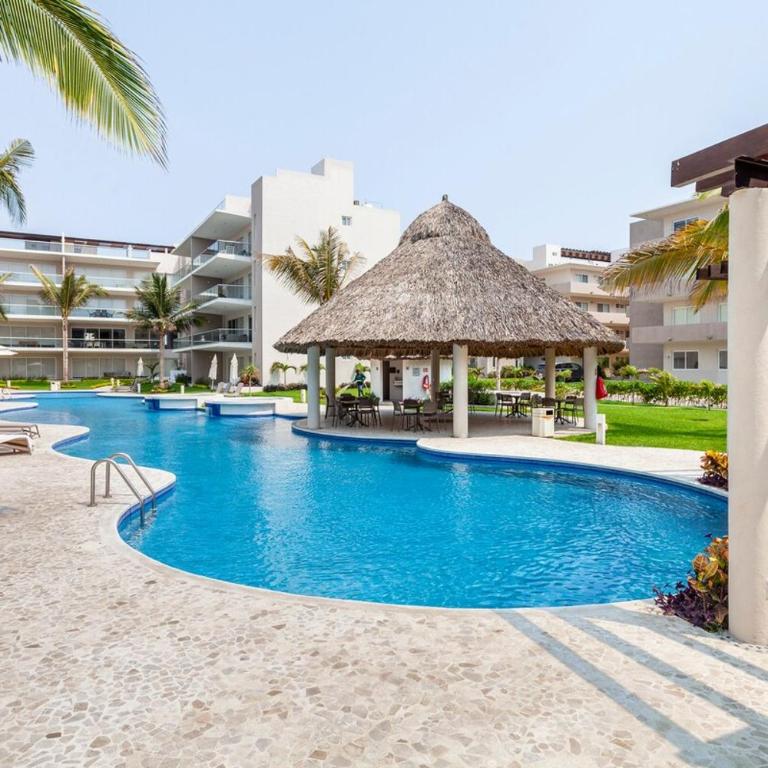 Luxury Apartment in Acapulco Diamante with Beach Club & Premium Amenities - Apartamento - 68