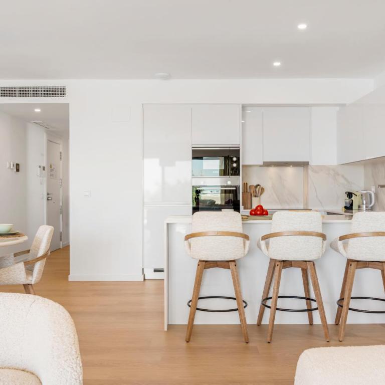Casa Luna - Two-Bedroom Apartment with Balcony and Sea View - 6