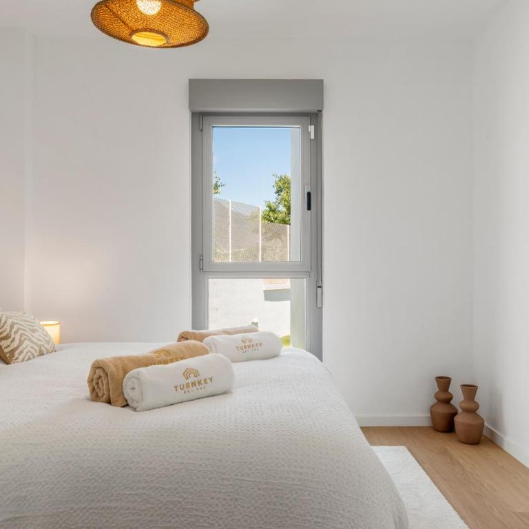 Casa Luna - Two-Bedroom Apartment with Balcony and Sea View - 8