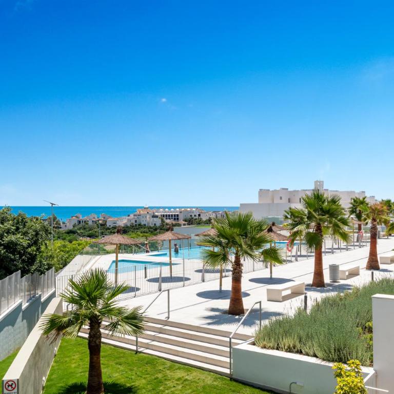 Casa Luna - Two-Bedroom Apartment with Balcony and Sea View - 2
