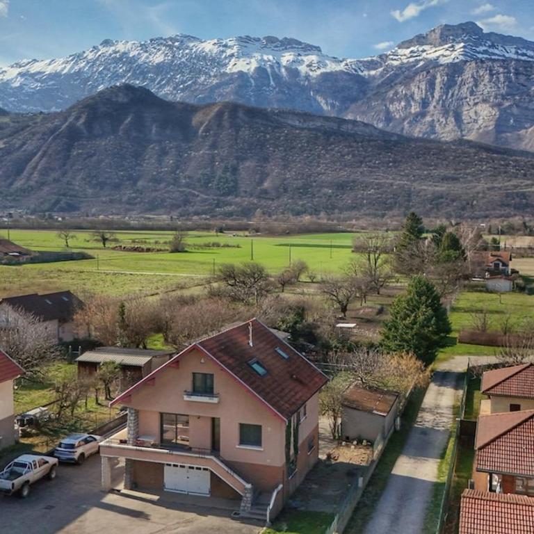Villa quartier calme - Villa 3 Chambres - 14