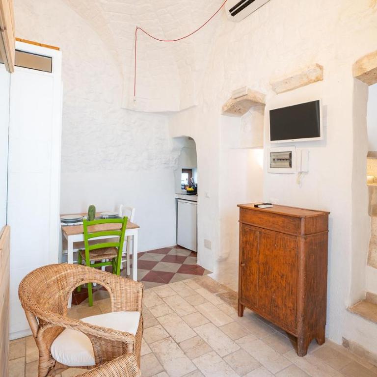 Rentbeat Collection 1 Ostuni Historic Center - Appartamento con 1 Camera da Letto - 3