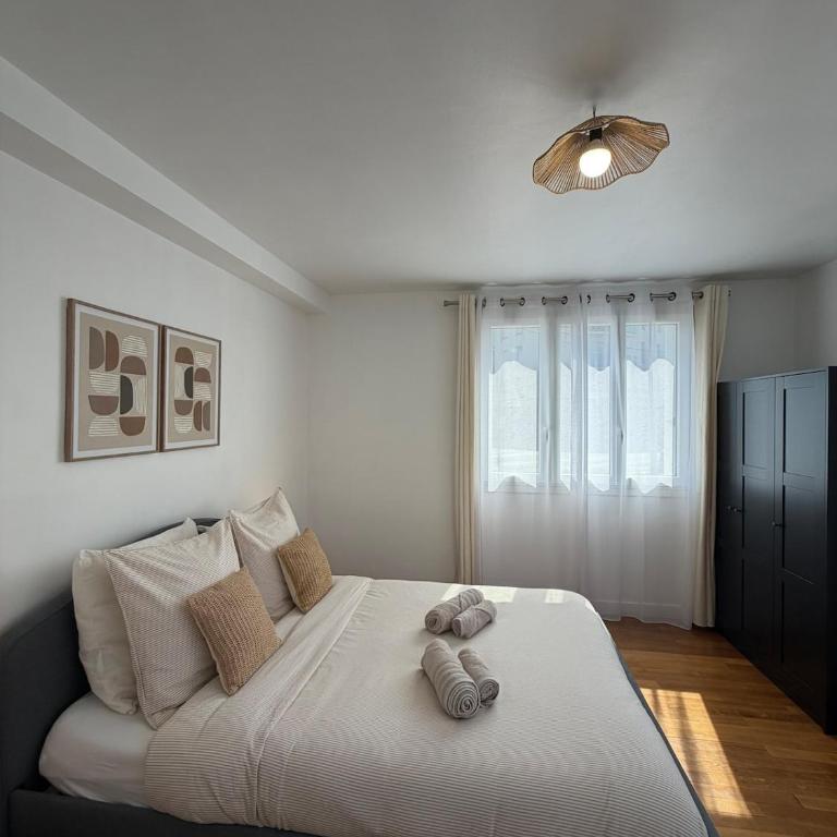 Casa Reina -Cozy & Bright - Close to center - Two-Bedroom Apartment - 3