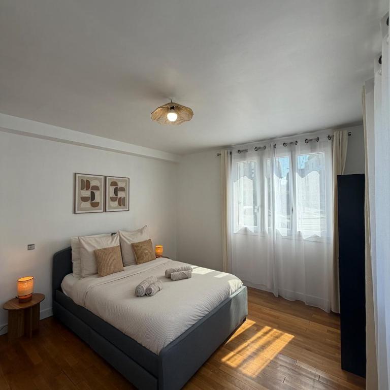 Casa Reina -Cozy & Bright - Close to center - Two-Bedroom Apartment - 15