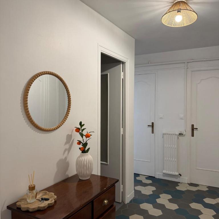 Casa Reina -Cozy & Bright - Close to center - Two-Bedroom Apartment - 31