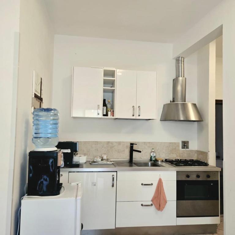 Libertà Florence Apartament-Central Apartment near Duomo - Appartamento con 2 Camere da Letto e Balcone - 40