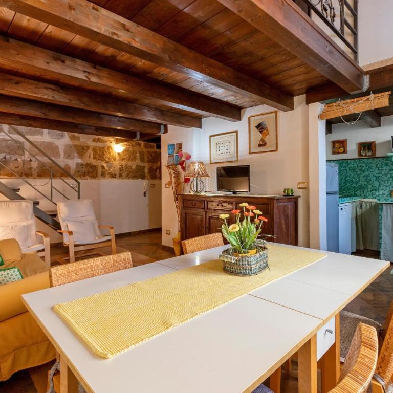 Alghero Old Town Gem - Emerald top - Appartamento Deluxe con 2 Camere da Letto e Vista Giardino - 17