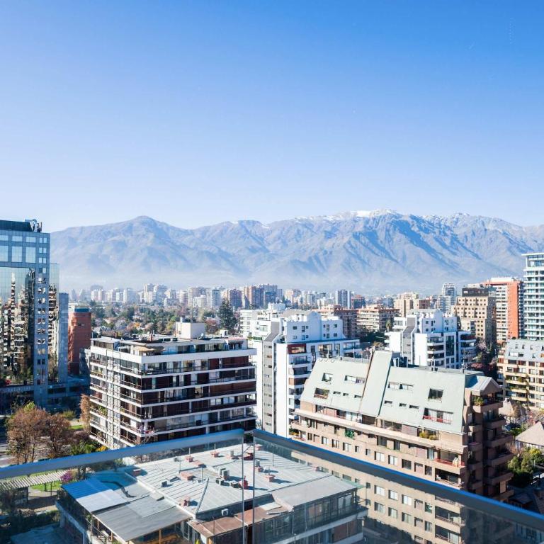 Prime 2BR Oasis in the Heart of Las Condes - Apartamento - 6