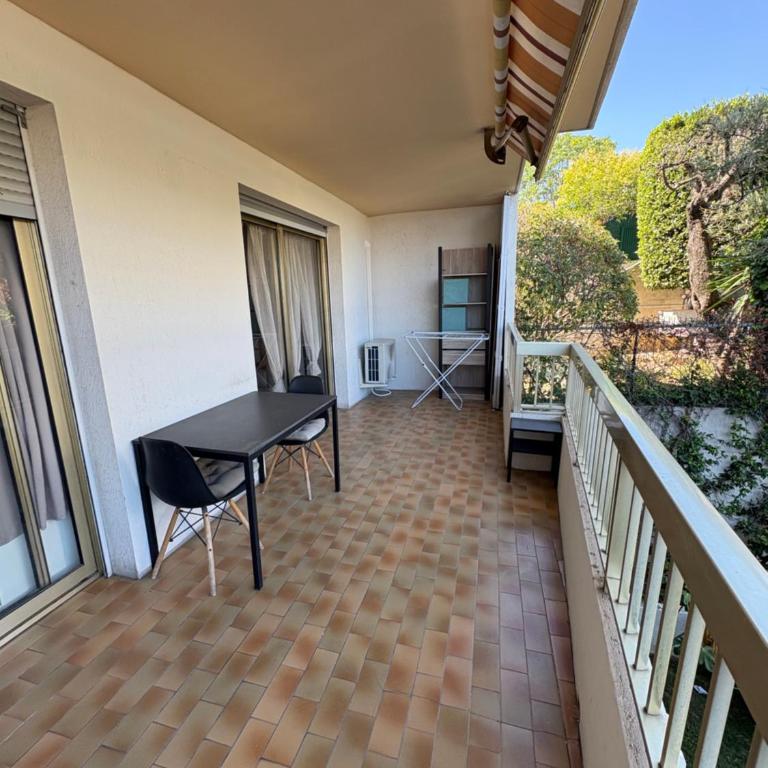 Valsoleil - Appartement - Vue sur Jardin - 1