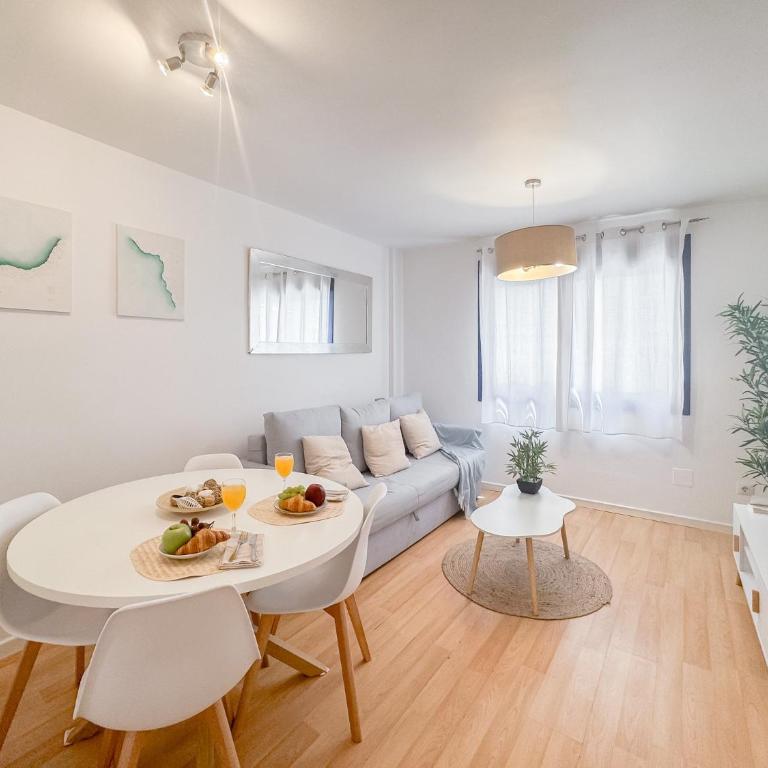 Pedregalejo Beach Apartments by Stay Belonio - Appartement 1 Chambre - 1