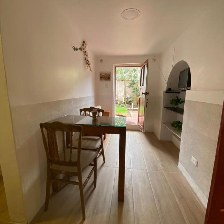 Nice mini suite, quiet and central - One-Bedroom Apartment - 3