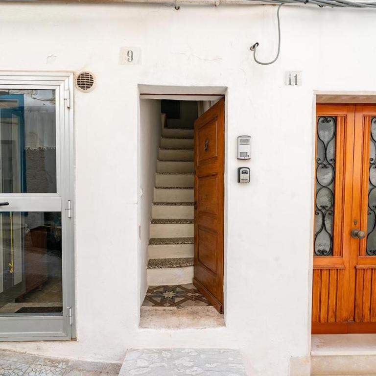 Rentbeat Collection 2 Ostuni Historic Center - Appartamento con 2 Camere da Letto - 13