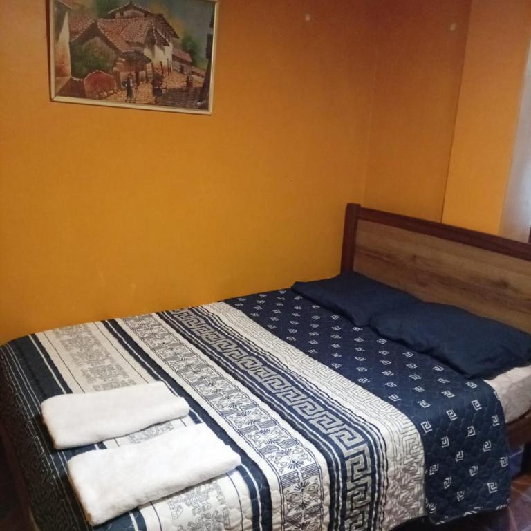 Nery Lodging - Family Room with Private Bathroom - 15