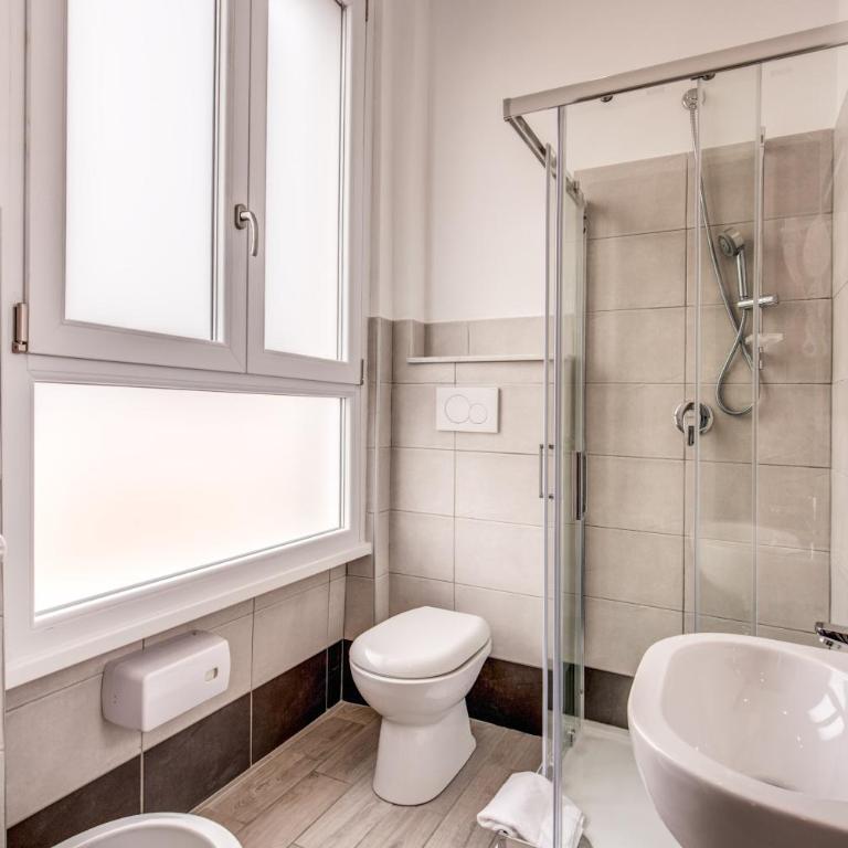 Floor 6 Boutique Rooms by DOT Suites - Camera Tripla - 3