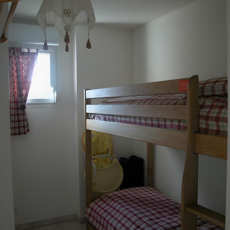 Les Coteaux Du Lac - Appartement 2 Chambres Deluxe avec Balcon - 9