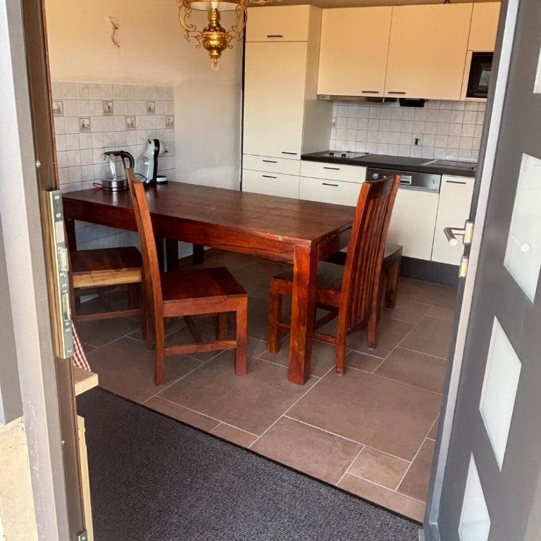 Idyllische Urlaubswohnung - Hausetage - mit Garten und Terrasse - Apartment mit 3 Schlafzimmern - 10