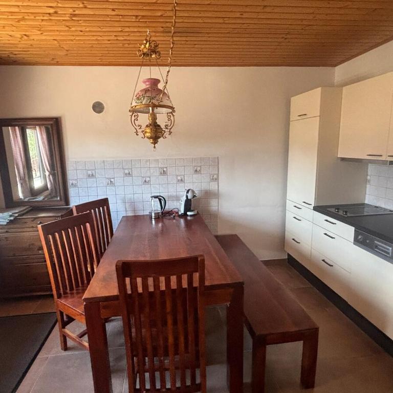 Idyllische Urlaubswohnung - Hausetage - mit Garten und Terrasse - Apartment mit 3 Schlafzimmern - 11