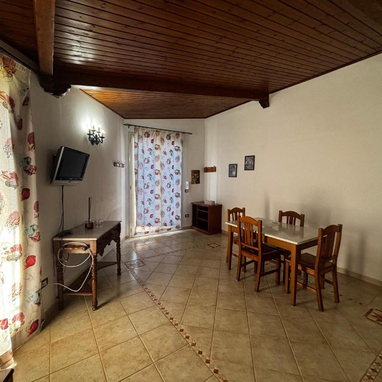 Zeus Depandance in Villa con piscina - Casa con 2 Camere da Letto - 24