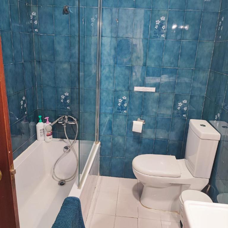 Casa San Juan 55 - Centro Sanlúcar - Habitación Familiar con balcón - 11