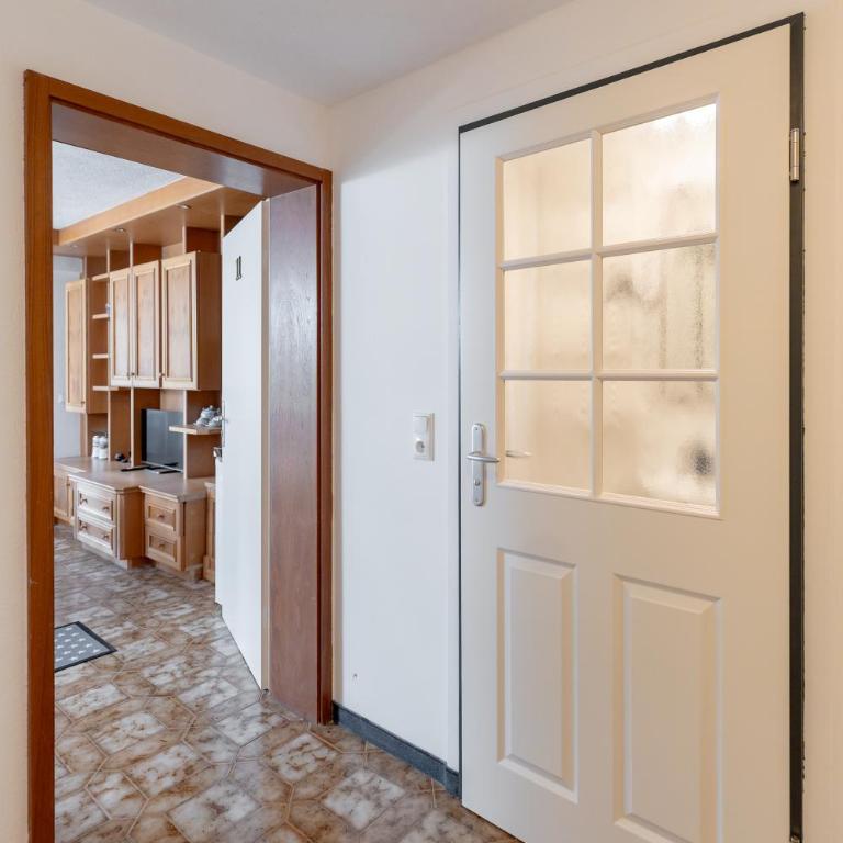 Boardinghaus Perani - Doppel-/Zweibettzimmer mit Bad - 5