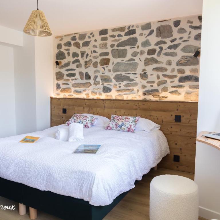 Maison Serrioux - Chambre Double ou Lits Jumeaux avec Salle de Bains Privative - 3
