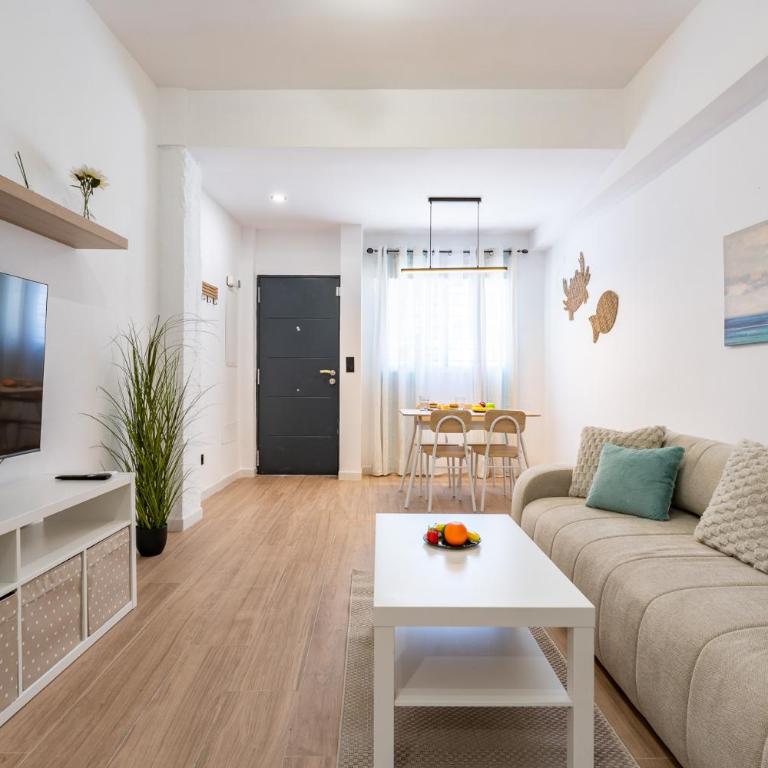 CT 411 - Faro's Fuengirola City Experience for 4 - Appartamento con 2 Camere da Letto - 20