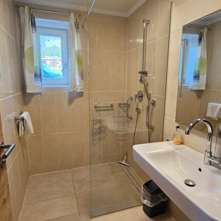 Haus Therese - Apartment mit 2 Schlafzimmern und Bergblick - 18