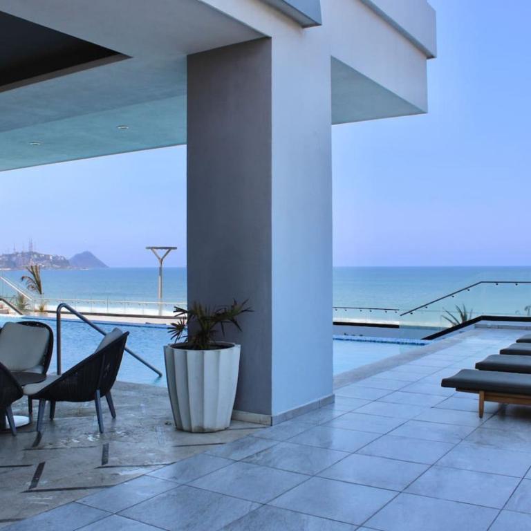 Vista al Mar desde el piso 20, Moderno Con Alberca - Apartamento - 21