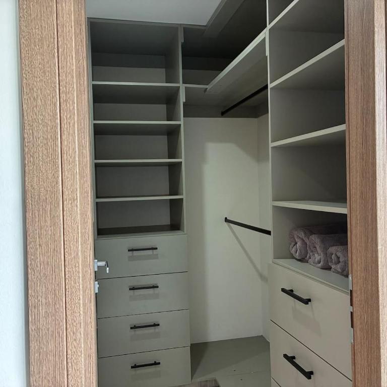 Vista al Mar desde el piso 20, Moderno Con Alberca - Apartamento - 32