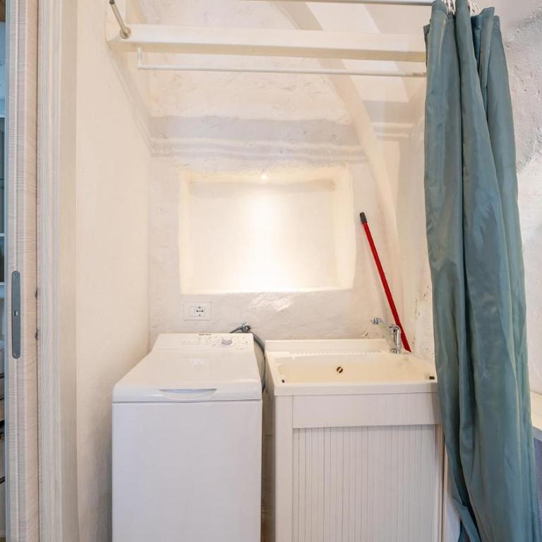 Rentbeat collection 3 historic center - Appartamento con 1 Camera da Letto - 7