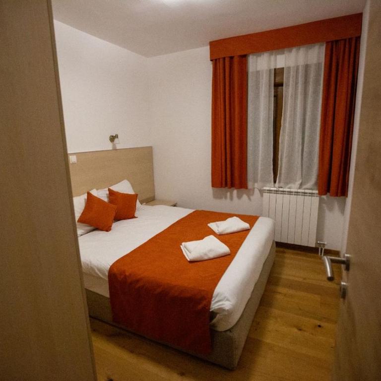 Orange stan - Apartman sa 2 Spavaće Sobe - 12