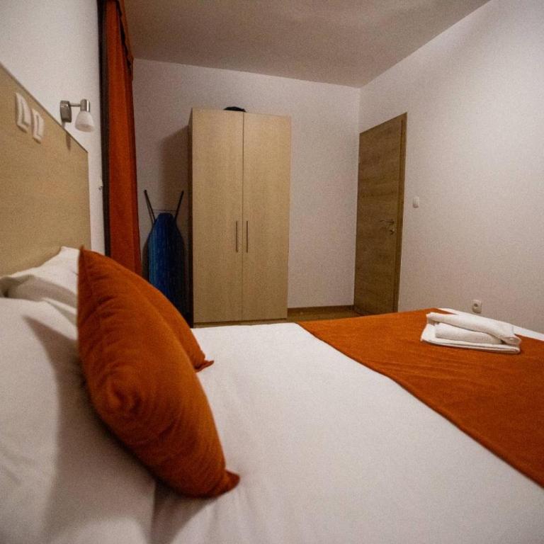 Orange stan - Apartman sa 2 Spavaće Sobe - 13