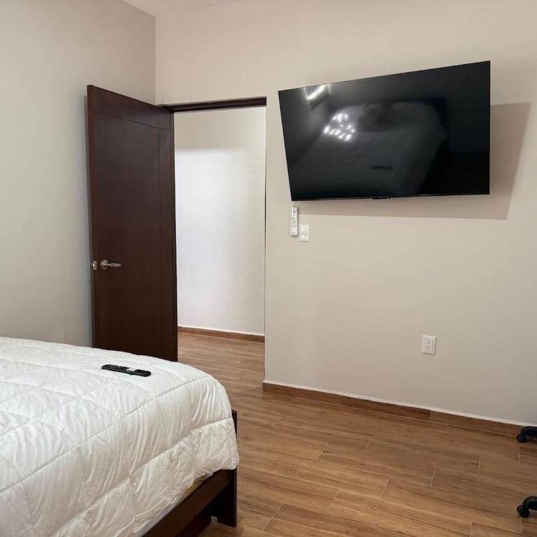 Depa A unas calles de la Playa y Zona Dorada ByGPS - Apartamento - 10