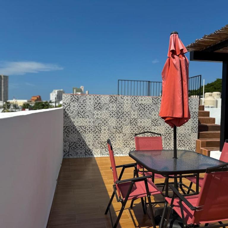 Depa A unas calles de la Playa y Zona Dorada ByGPS - Apartamento - 39