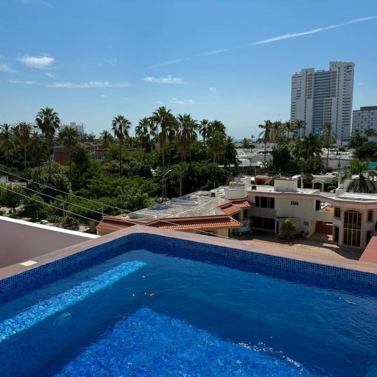 Depa A unas calles de la Playa y Zona Dorada ByGPS - Apartamento - 43