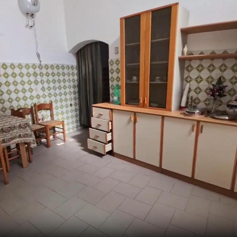 Sea Breeze Apartments - One-Bedroom Apartment - 6