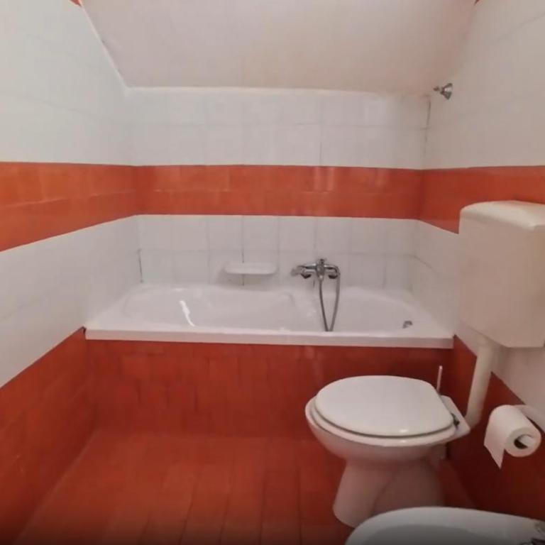 Sea Breeze Apartments - One-Bedroom Apartment - 7