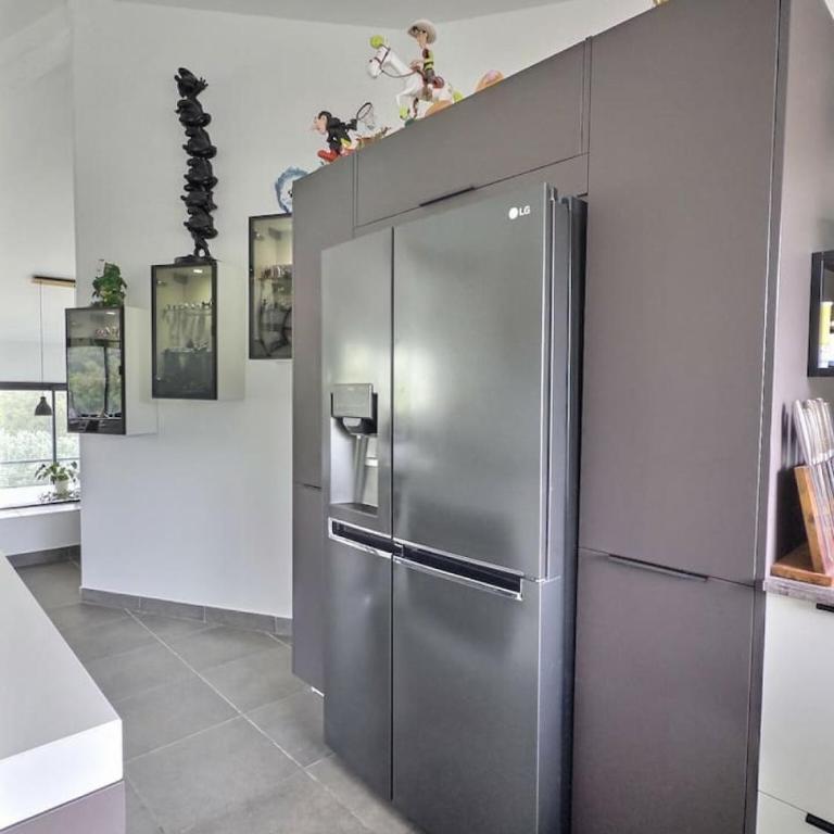 Maison Blanche Valcros - Six-Bedroom House - 51