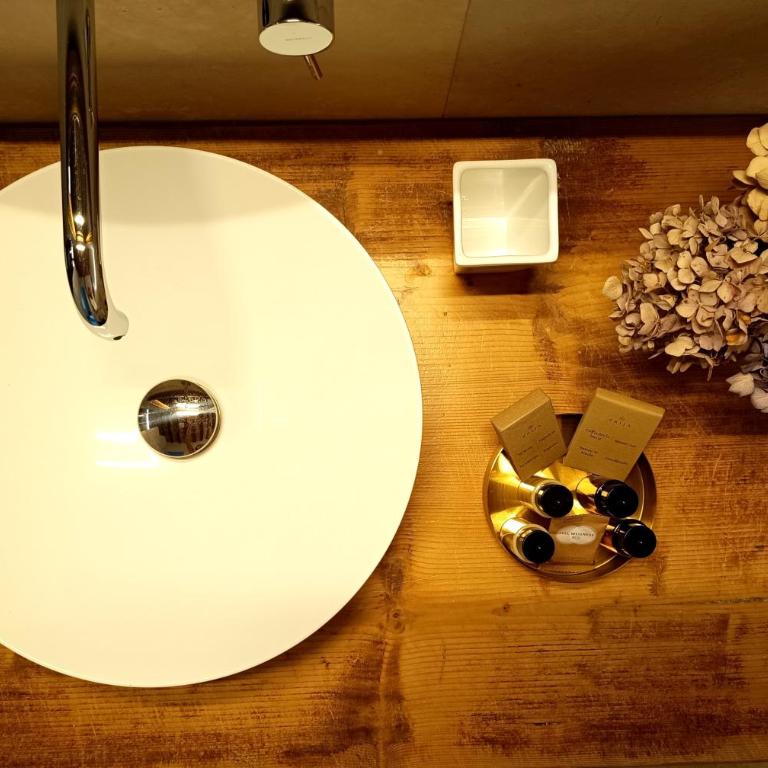 Dimora Dell'Erbe Rooms - Camera Matrimoniale con Bagno Privato - 5